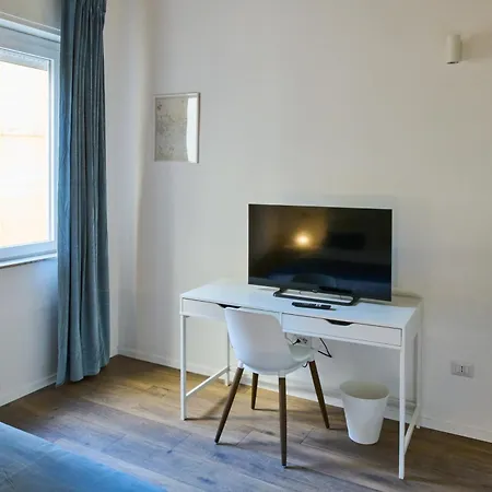 Melpomene E Talia * Szirakúza