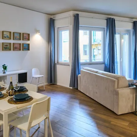Apartman Melpomene E Talia *