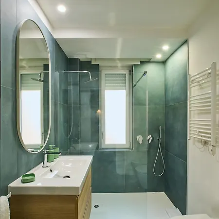 Melpomene E Talia Apartman *